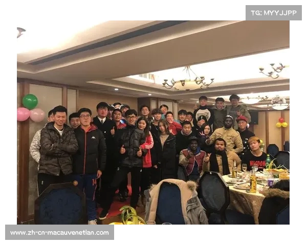 世界杯32强队徽汇聚全球电竞激情点燃足球梦之旅 世界杯32强队徽汇聚全球电竞激情点燃足球梦之旅